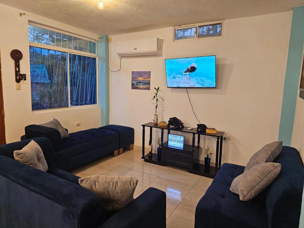 Lovely Inn San Cristóbal Ngoại thất bức ảnh